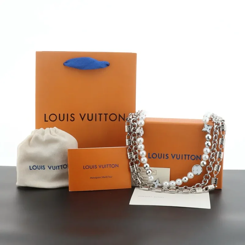 Multi-layer chain belt chain bag ornament