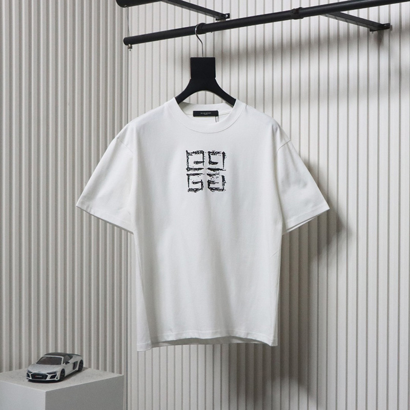 Graffiti Logo Printed T-Shirt