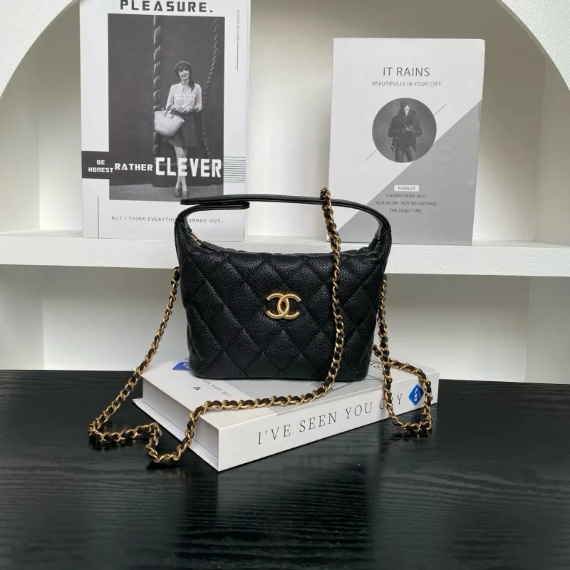 25P Handbag Lunch Box Bag Calfskin Black