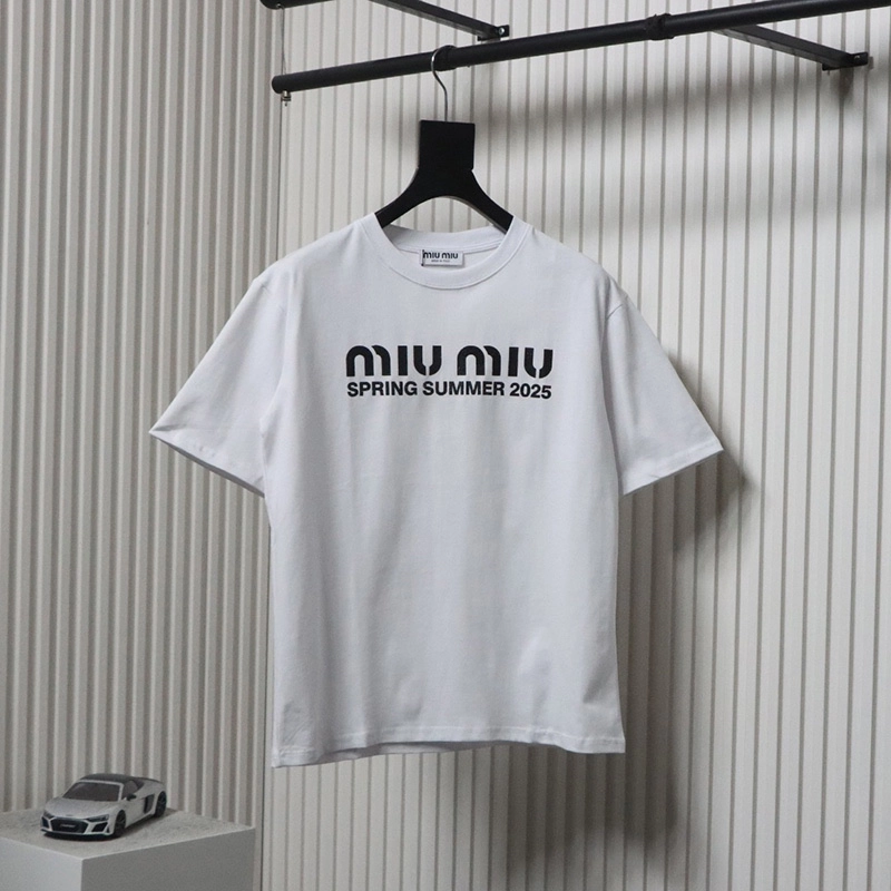 Miu Slogan Print T-Shirt