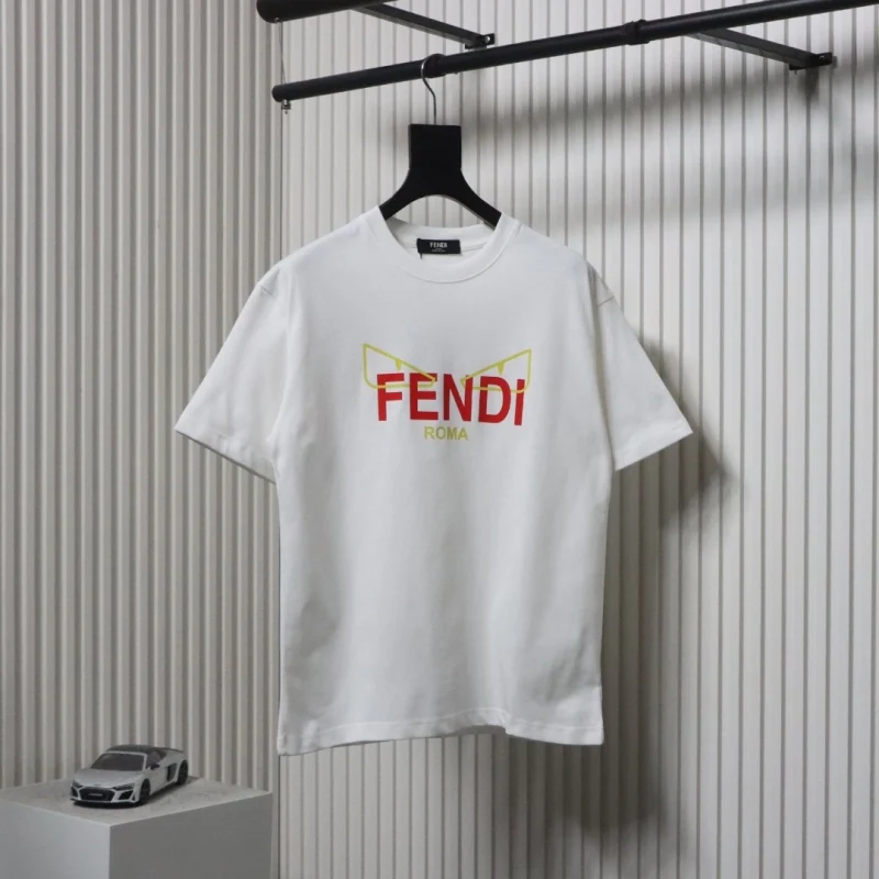 Yellow Eye Logo Print T-Shirt
