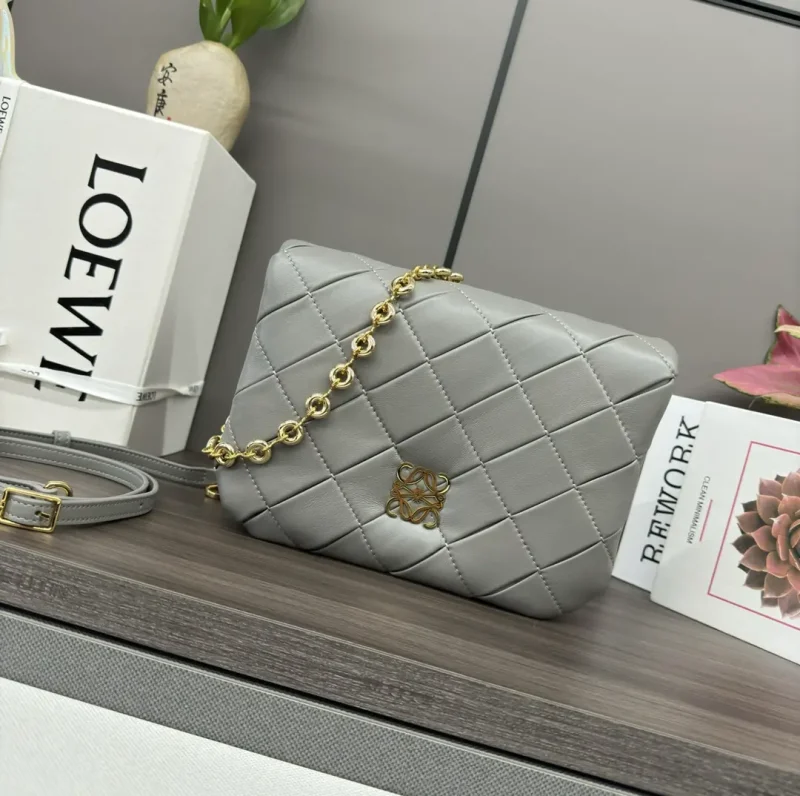 Sheepskin Puffer Goya Handbag 23*9*17cm Gray