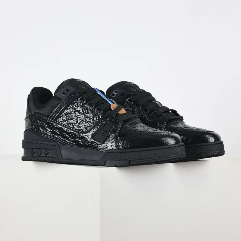 Trainer Sneaker lettering embossed calf patent leather black