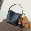 BB Handbag 18 x 12 x 16 Grain Cowhide (H x W x L) Black