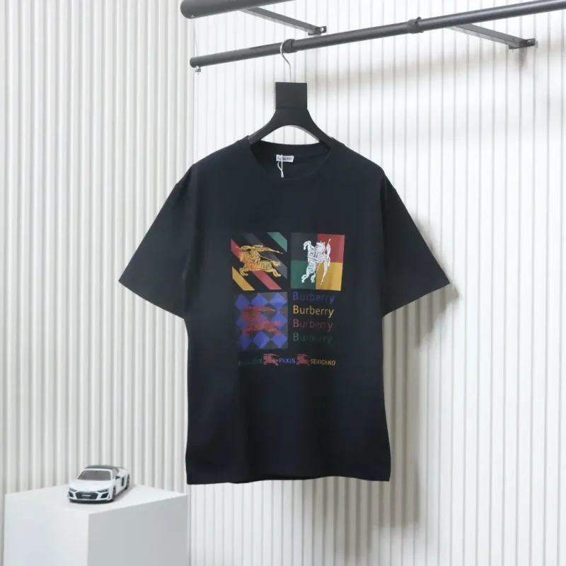 Multi-Graphic Knight and Horse Print T-Shirt
