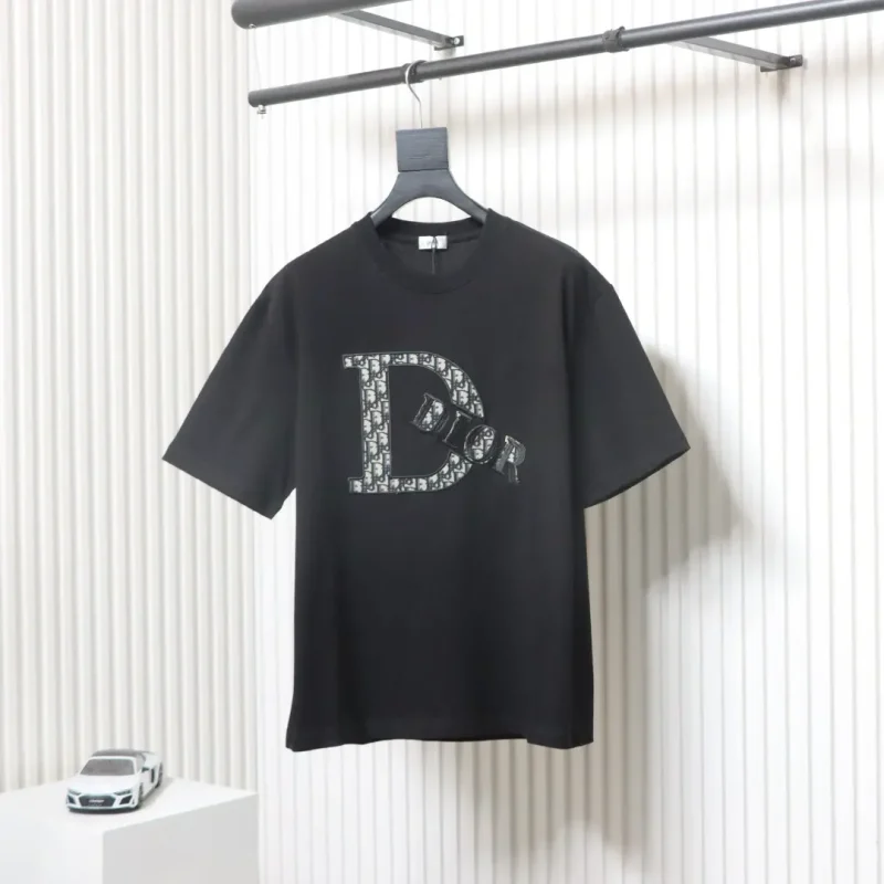 Oblique Logo Appliqué Black T-Shirt