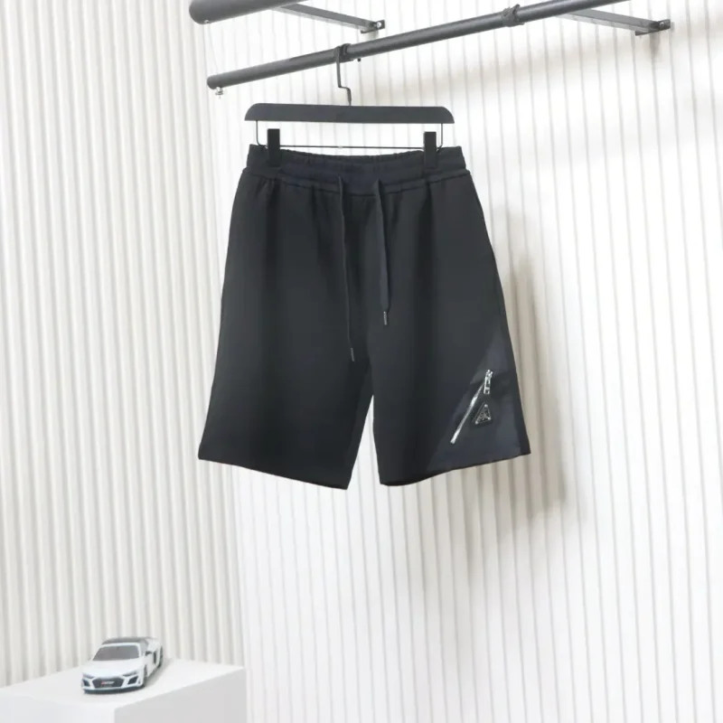 Triangle Logo Zip-Pocket Black Shorts