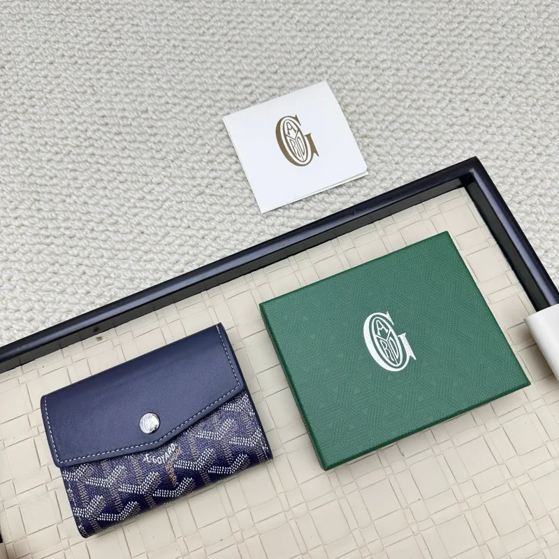 Goya tri-fold colorblock wallet and card holder