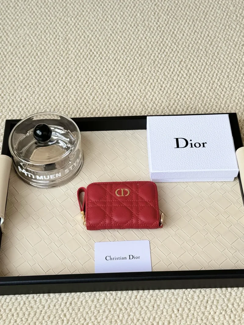 New Caro Zip Card Holder Red