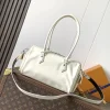 Old flower address tag sheepskin handbag off-white
