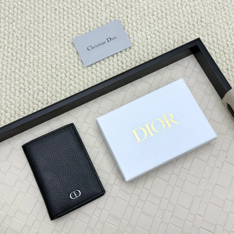 Bifold cowhide business card holder 10 black