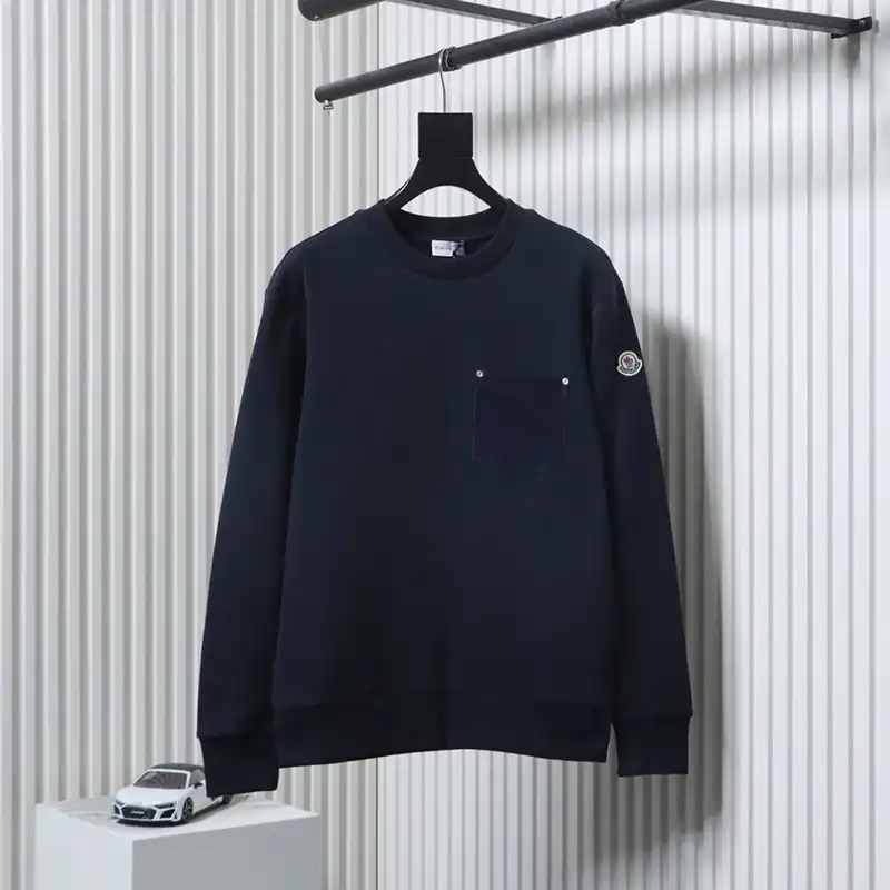 Pocket Logo Sweatshirt
