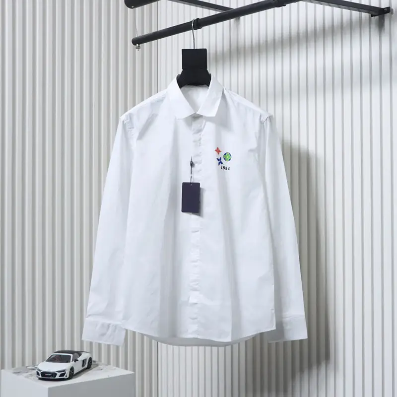 Tricolor Heat Transfer Print Shirt