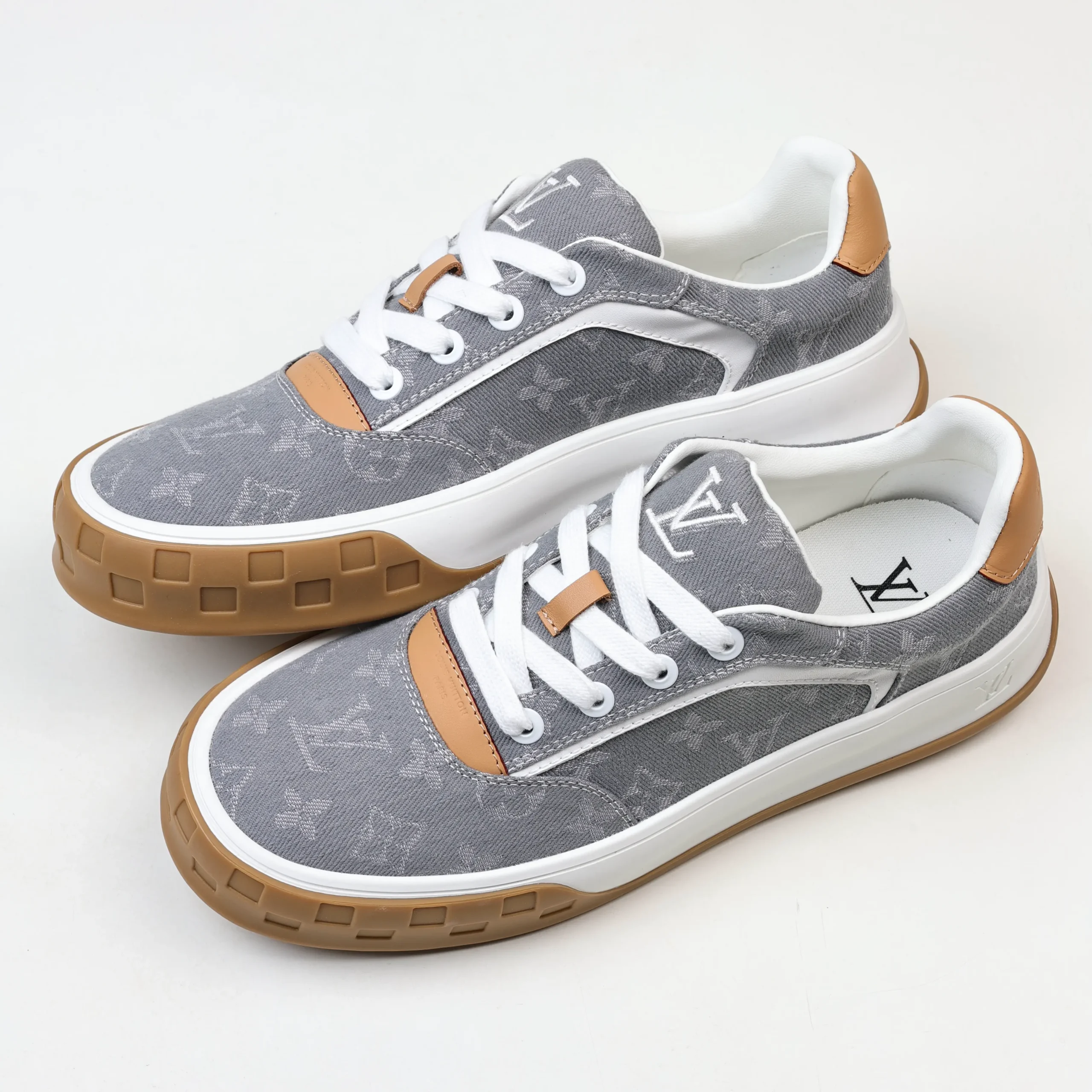 Skate-Sneaker 2025 Low-Top Grau Monochrom11