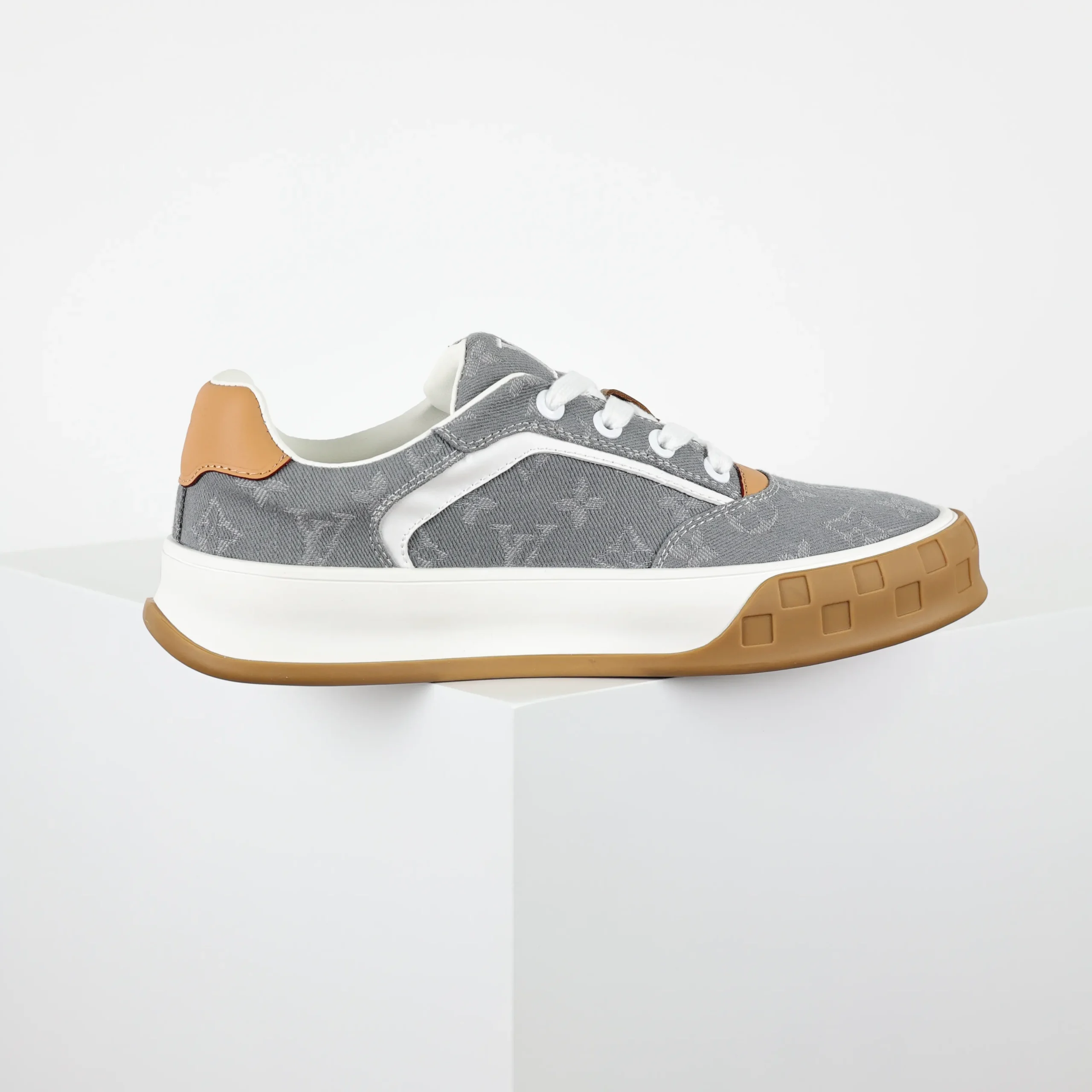 Skate-Sneaker 2025 Low-Top Grau Monochrom7