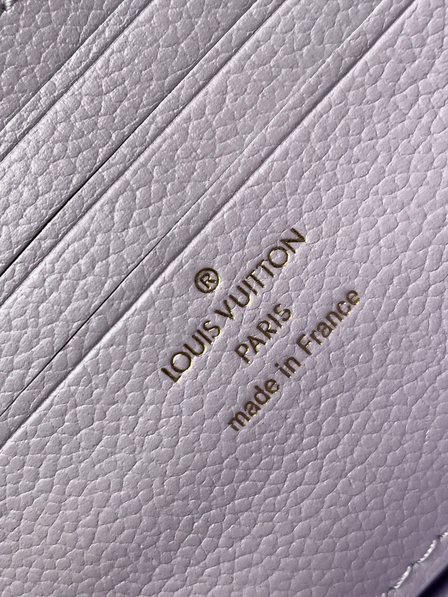 Wallet On Chain Ivy Bag: 12 x 4.3 x 23.5 cm (H x W x L)1.jpg