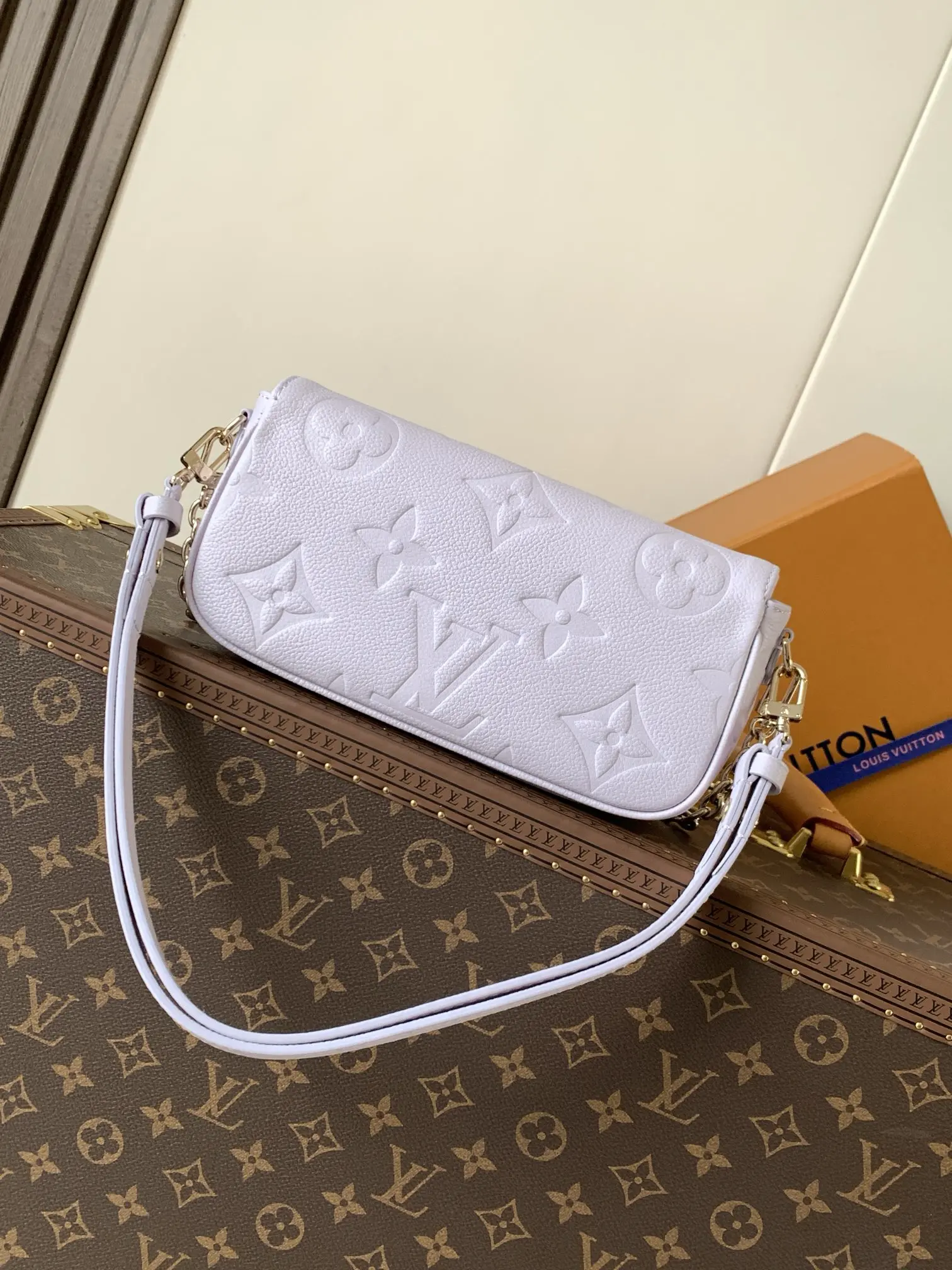 Wallet On Chain Ivy Bag: 12 x 4.3 x 23.5 cm (H x W x L)6.jpg