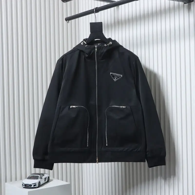 Triangle Logo Zipper Hooded Jacket