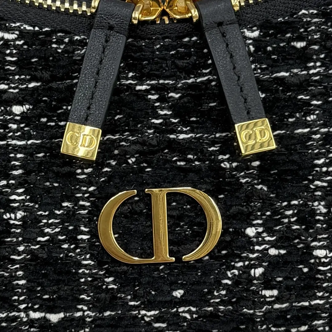 Miss Caro chain bag in black woven tweed6