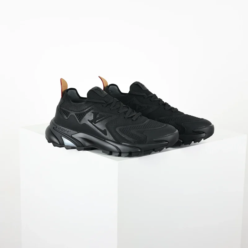 Runner Tatic sneakers, knitted lace-up shoes, black