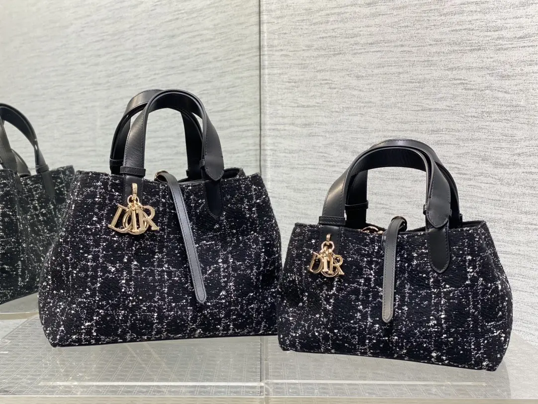 Toujours Tweed Women's Bags10 Toujours Tweed Women's Bags10