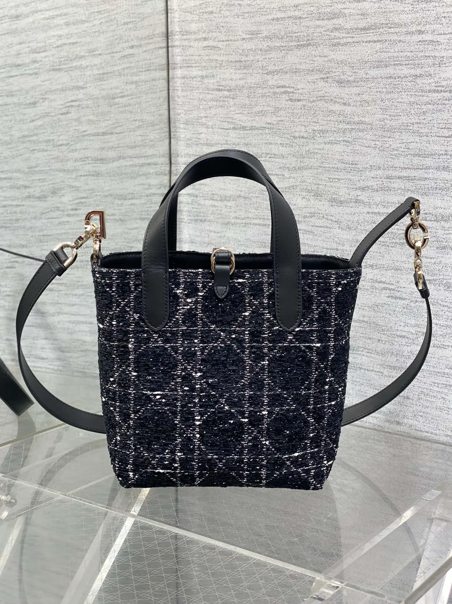 Toujours Vertical Custom-Made Shopping Basket Size: 20*18.5*22cm6