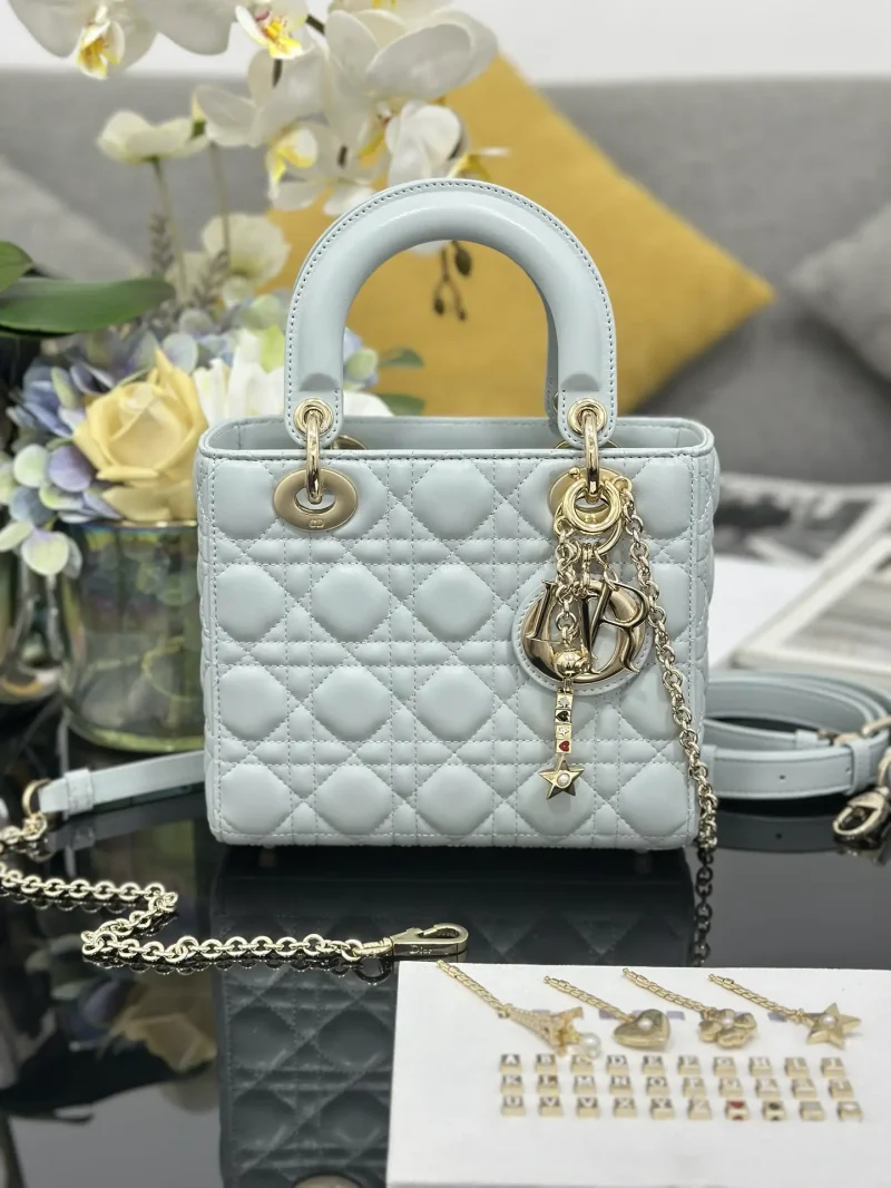 Lady Dior New Four-Compartment Lambskin Leather Chain Handbag, Shallow Dimensions: 20 x 17 x 8 cm