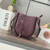 Classic cowhide Hammock bag, handbag size: 21*25*10CM