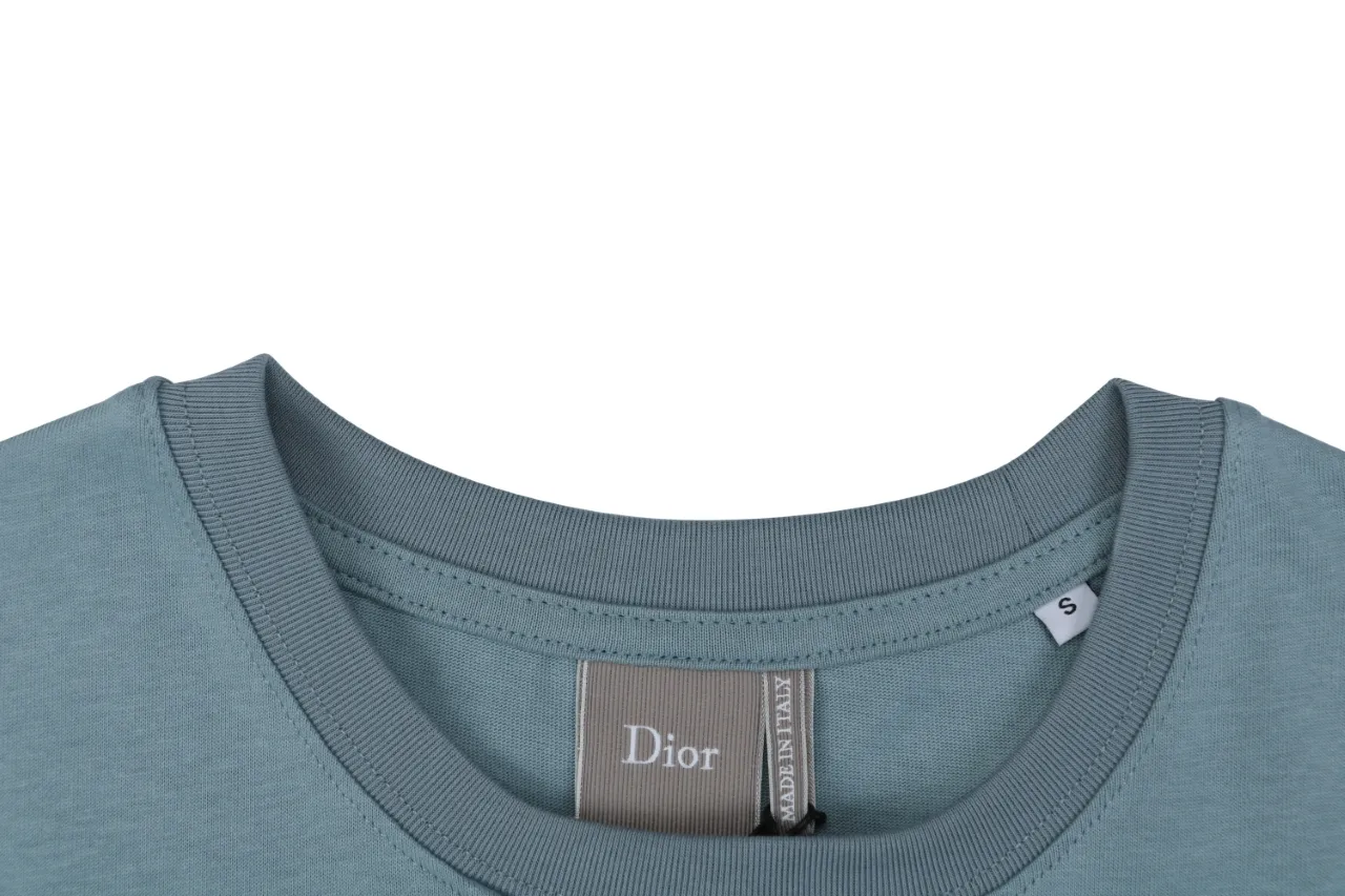 Thorn Poetry Embroidery Cotton T-Shirt - Light Blue - Neckline