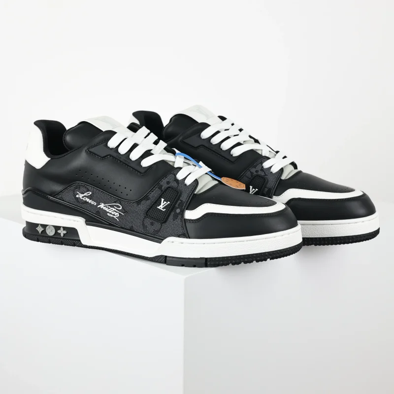 Trainer sneakers with jacquard lettering and simple black calfskin leather