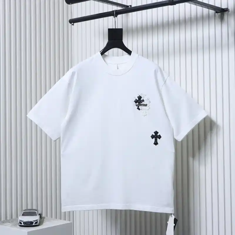 Cross Leather Label Logo T-Shirt