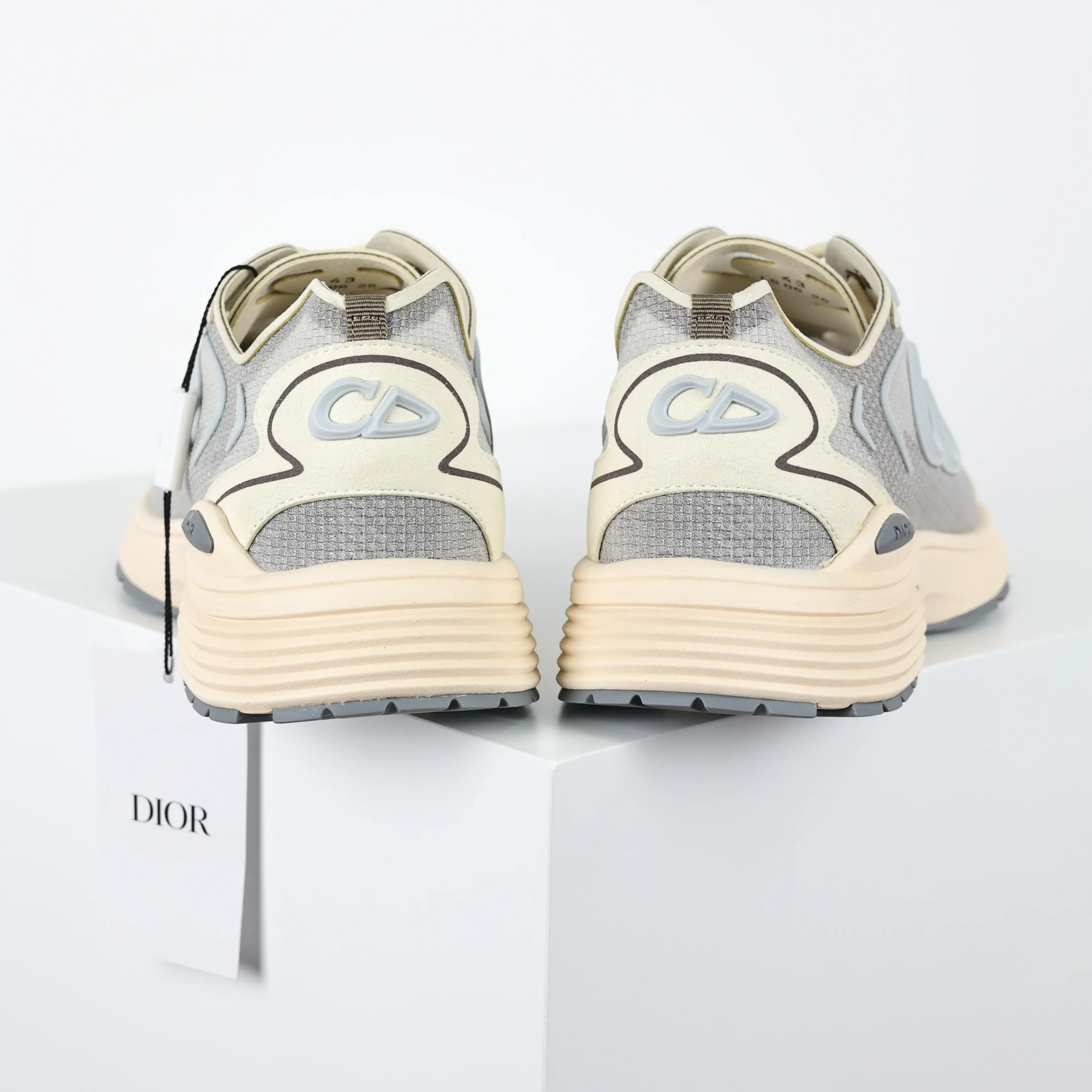 B30 Countdown Tech Sneaker Beige Halbtransparent3