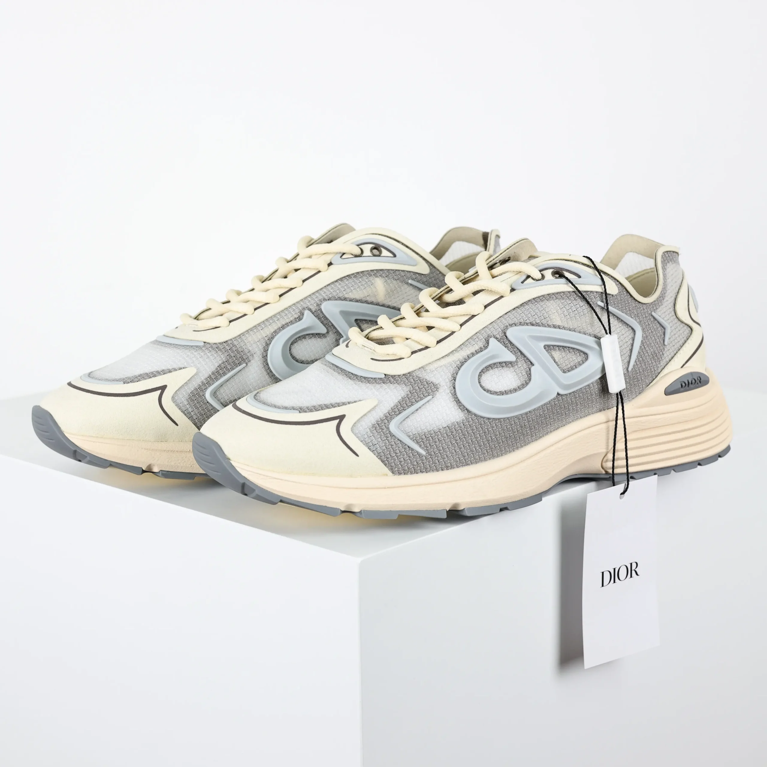 B30 Countdown Tech Sneaker Beige Halbtransparent4