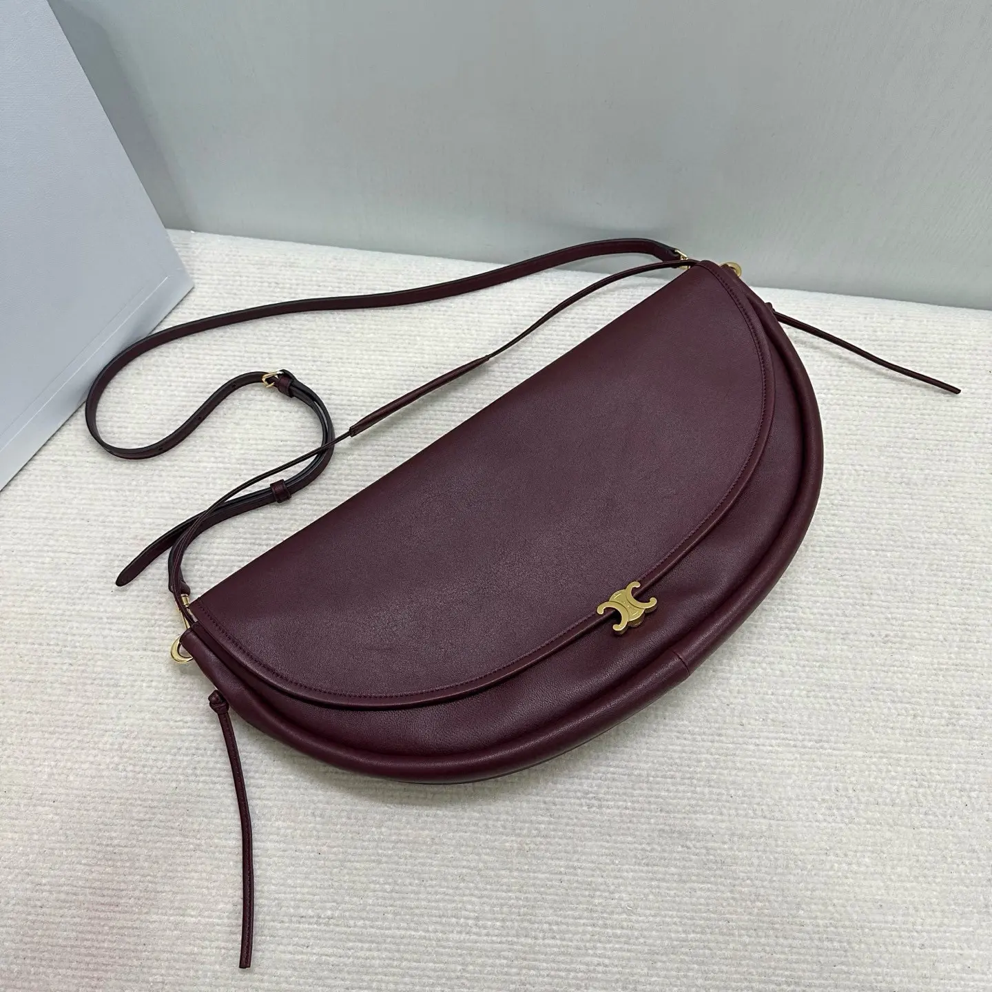 CE Halfmoon Bag — Burgundy | Dimensions: 46 x 19 x 10 cm8