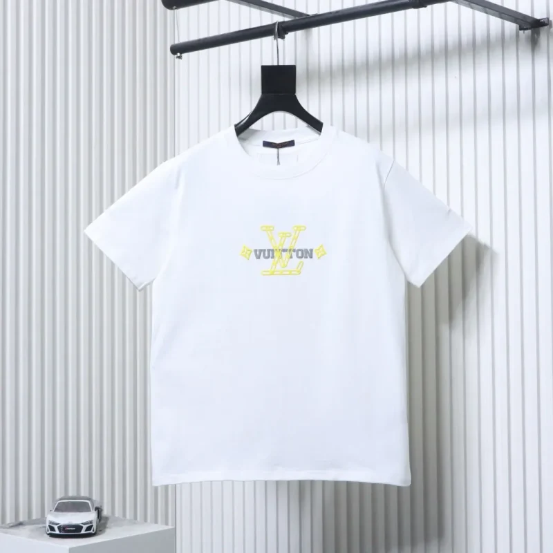 Digital Foam Clover T-Shirt