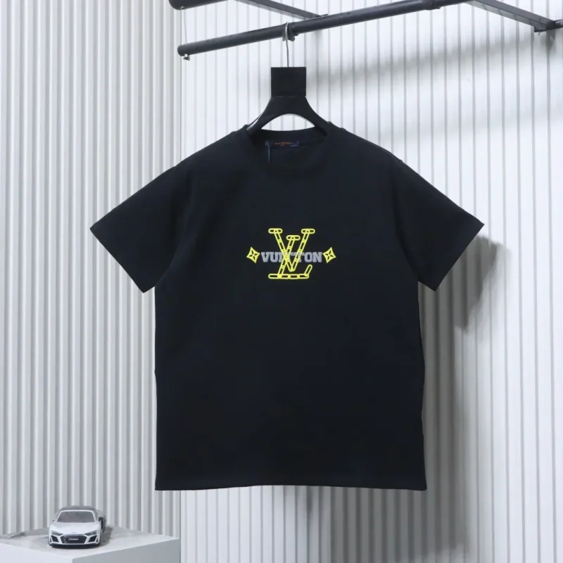 Digital Foam Clover T-Shirt