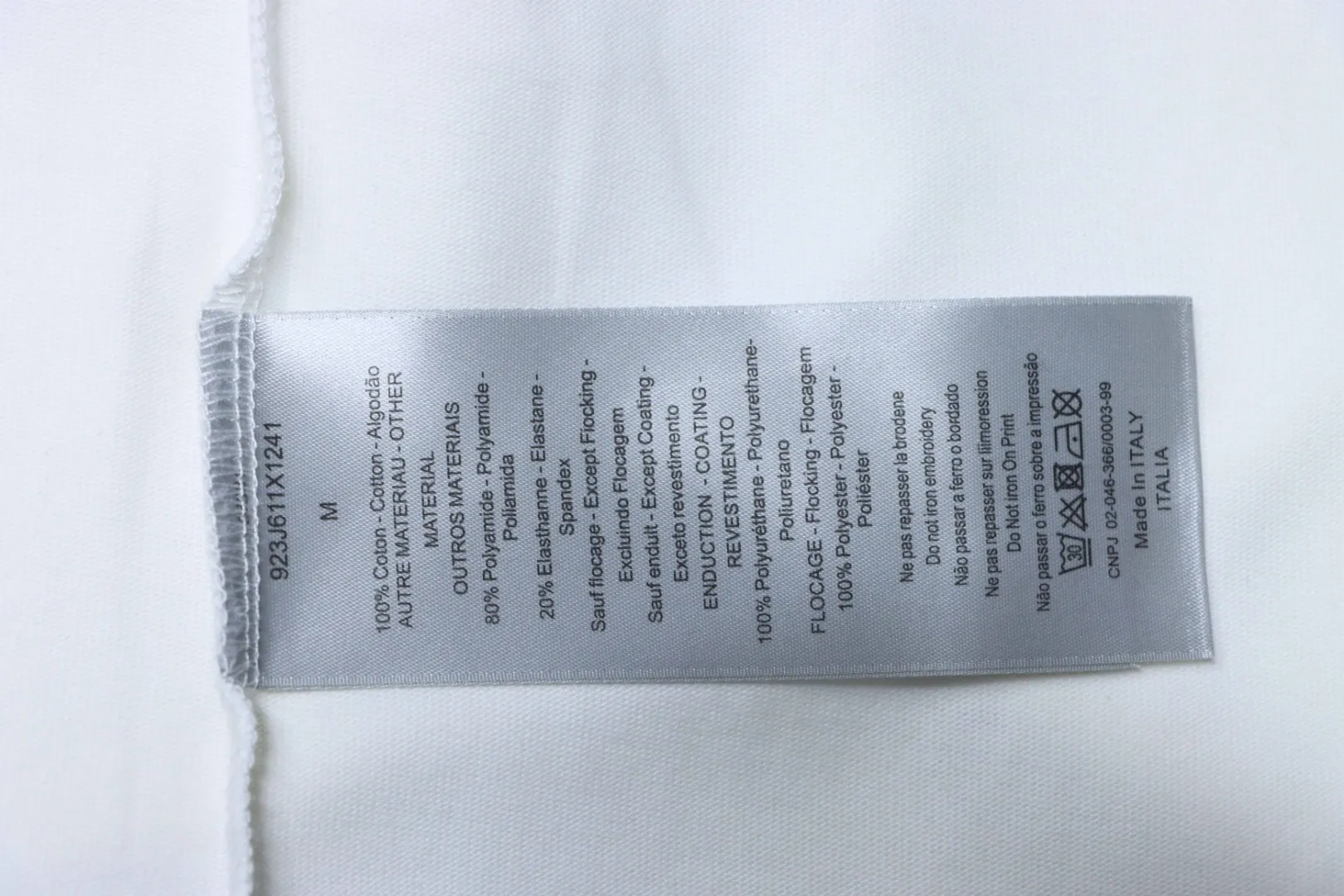 Front Back Logo T-Shirt - White - Label