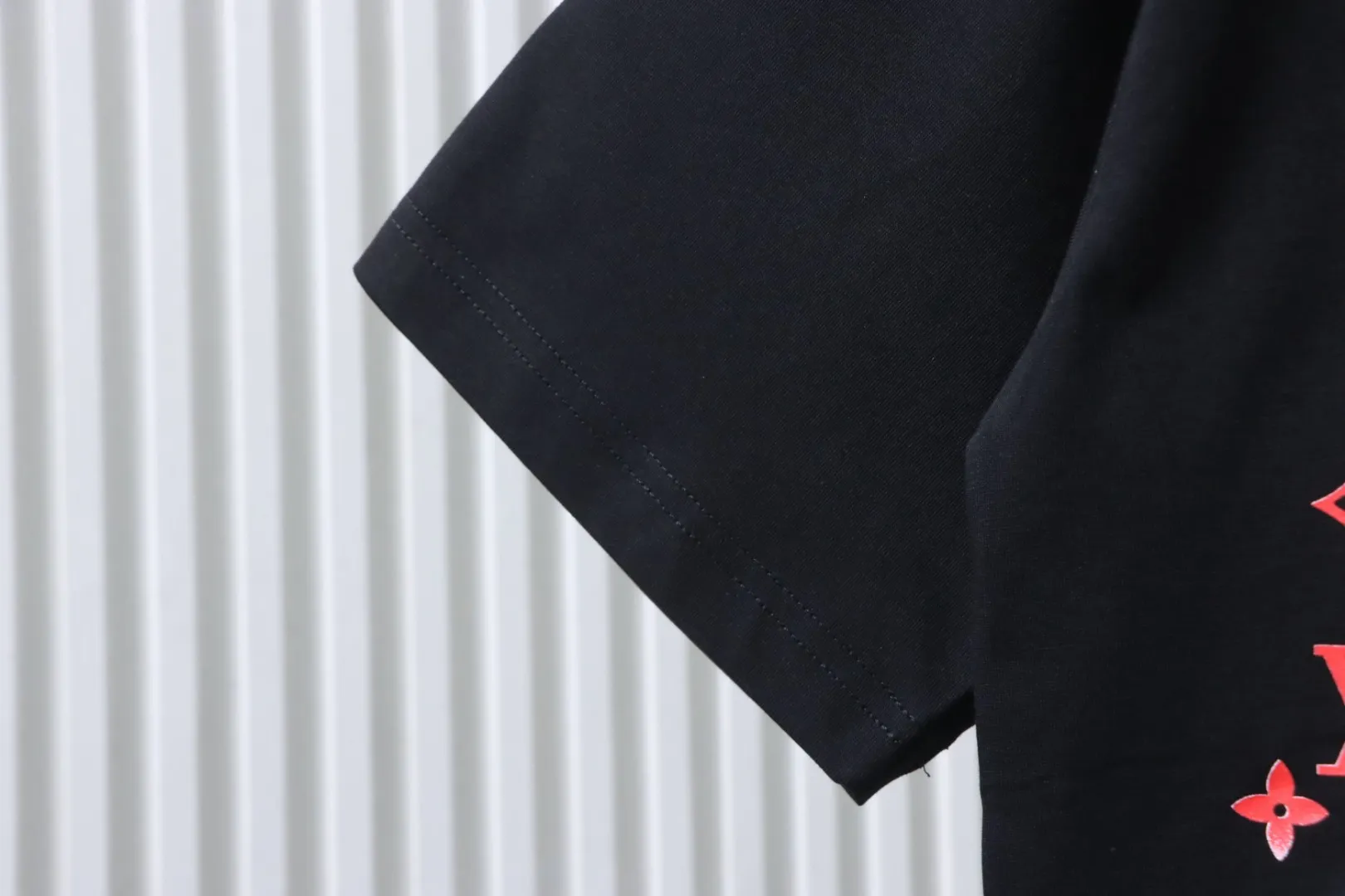 Gradient Monogram Print Cotton T-Shirt - Right Sleeve