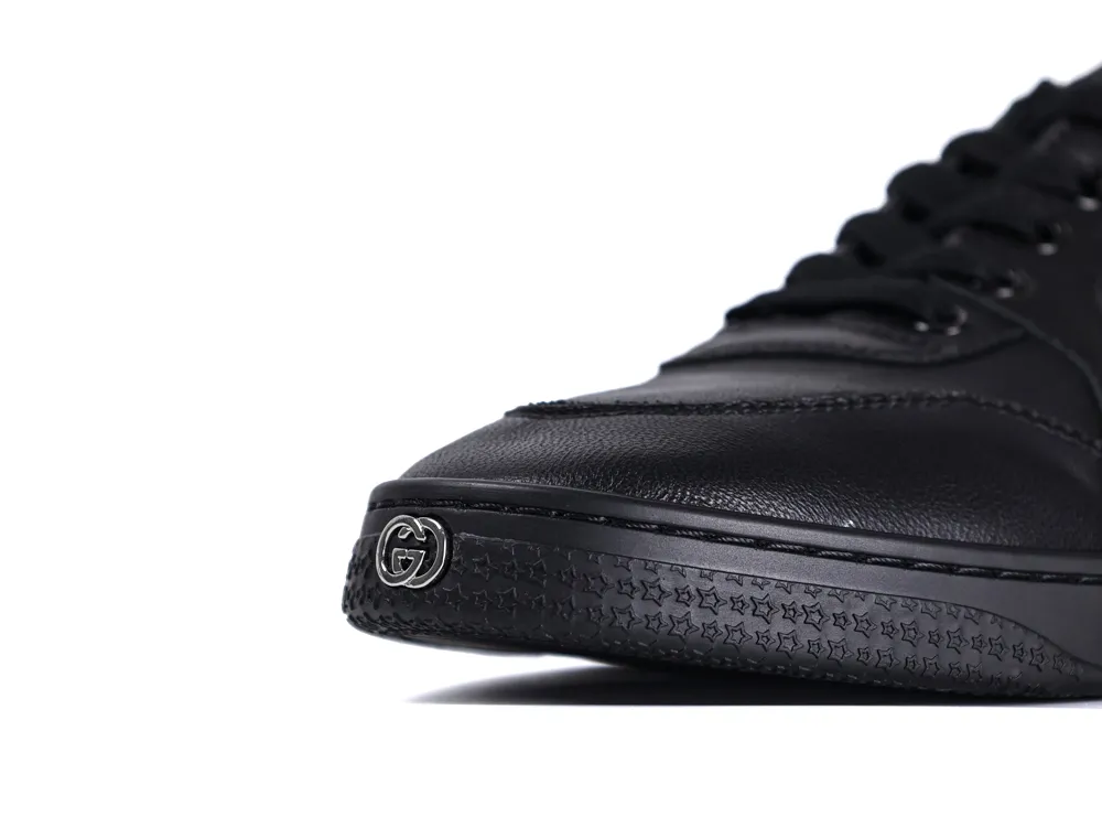 Screener Distressed GG Logo Sneaker - Front View