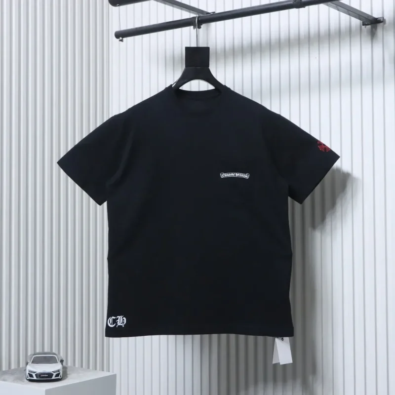 Scroll Logo Pocket Cotton T-Shirt