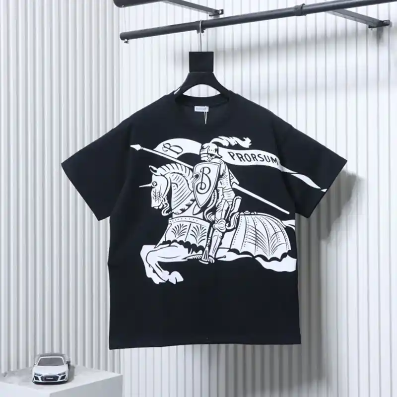 26SS Equestrian Rider Print Logo T-Shirt