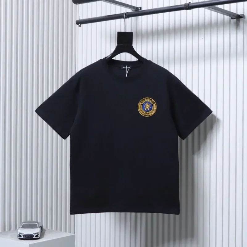 Embroidered Badge Short Sleeve T-Shirt