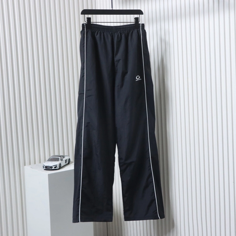 Half-Circle Embroidered White Striped Trousers