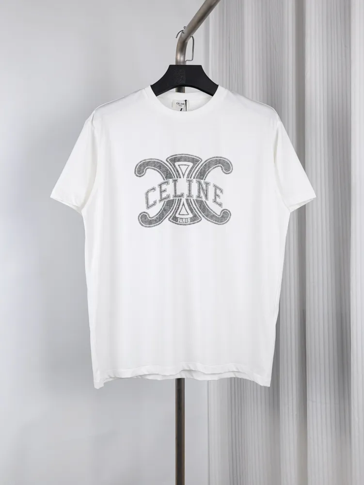 Large Print Heavyweight Vintage Distressed T-Shirt
