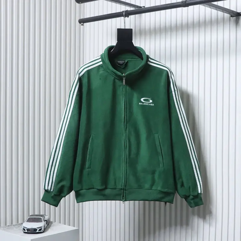 Logo Half-Circle Embroidered Fleece Jacket