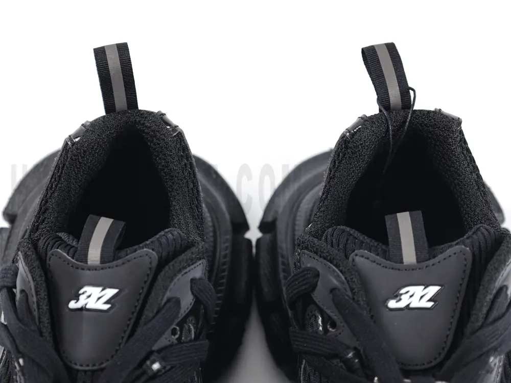 Men's 3xl Extreme Laces B Sneaker in Black-11