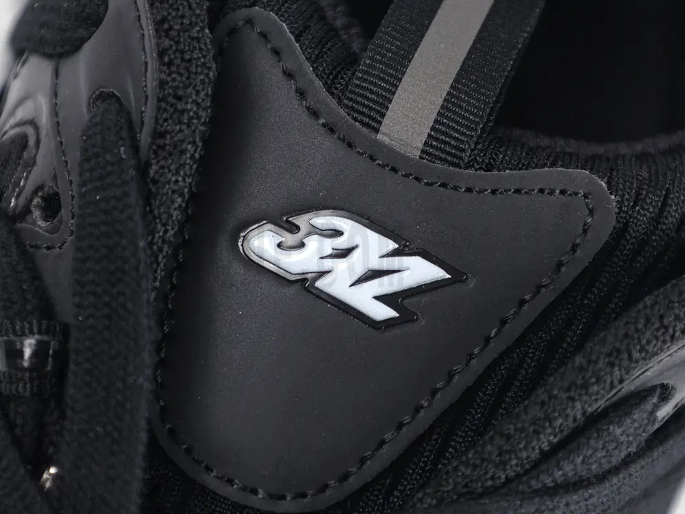 Men's 3xl Extreme Laces B Sneaker in Black-8