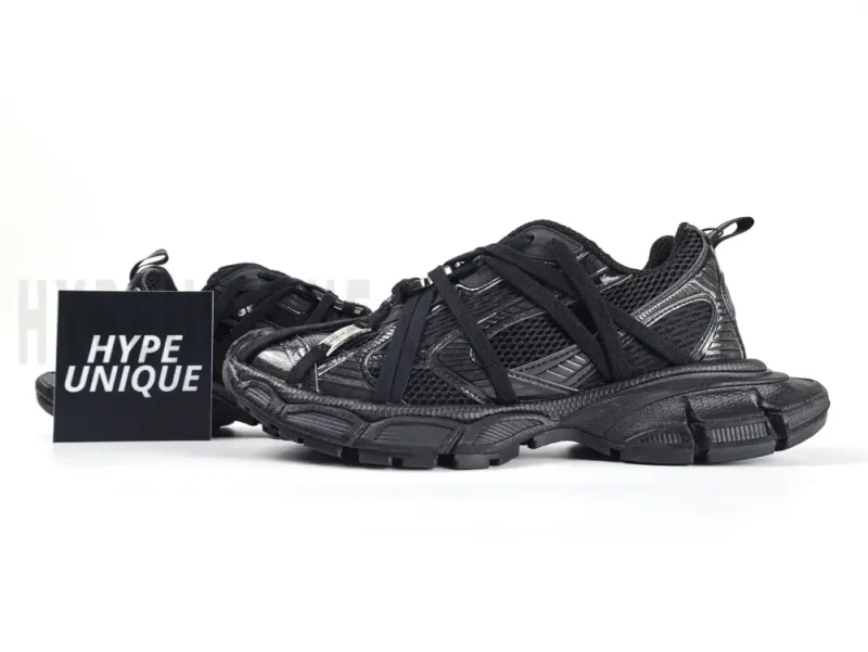 Men's 3xl Extreme Laces B Sneaker in Black