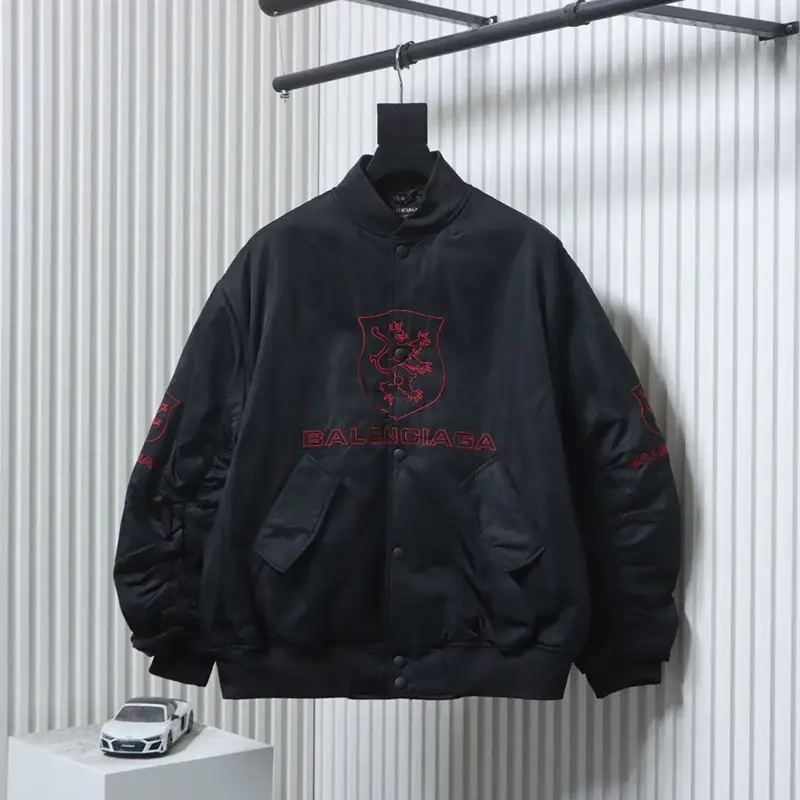 Red Manchester United Logo Embroidered Puffer Jacket