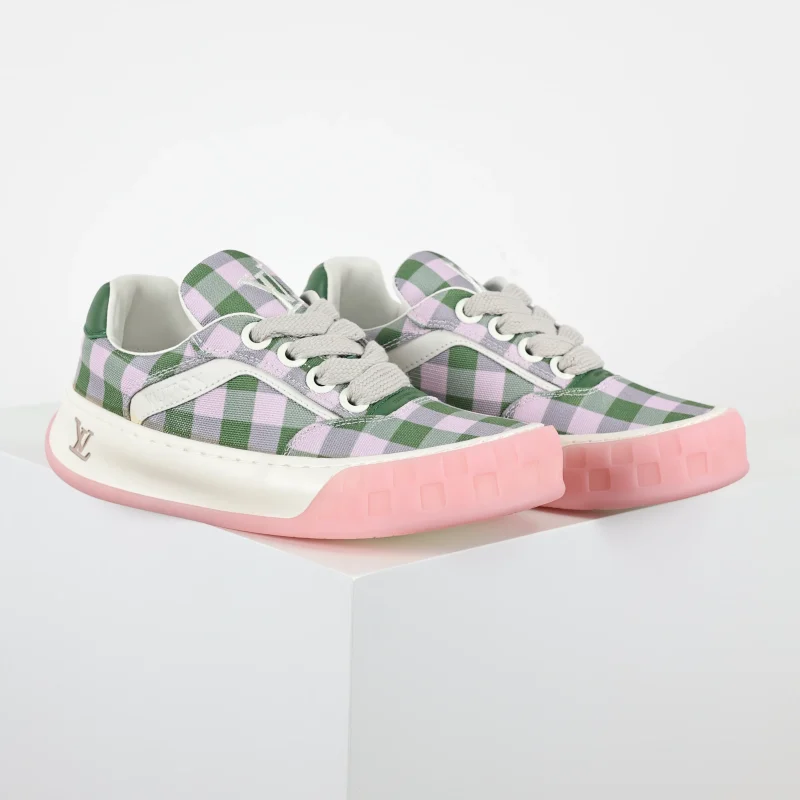 Tilted Biscuit Sneakers, niedrige Ausführung, rosagrün3
